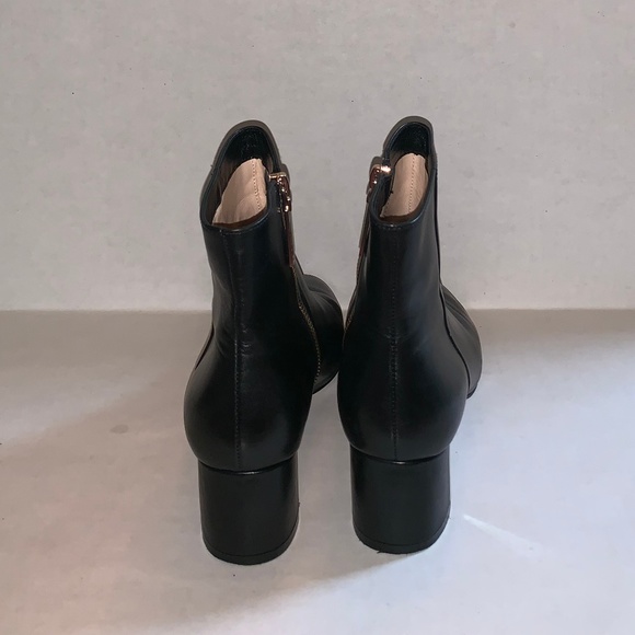 Carlo Pazolini Black Leather Zip Ankle Booties Size 6 - Picture 6 of 7